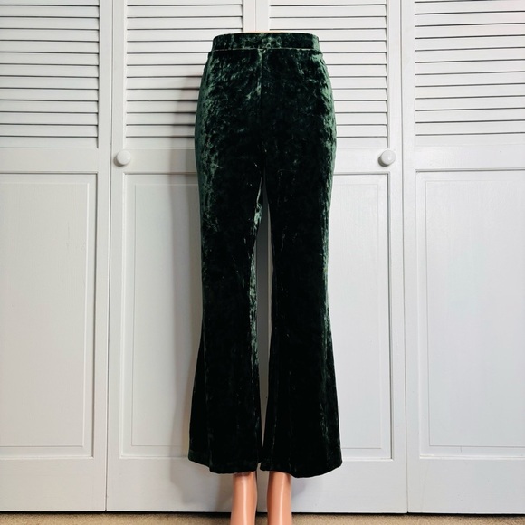 CYNTHIA ROWLEY Green Crushed Velvet Cropped Pants Size 10 - Picture 1 of 6